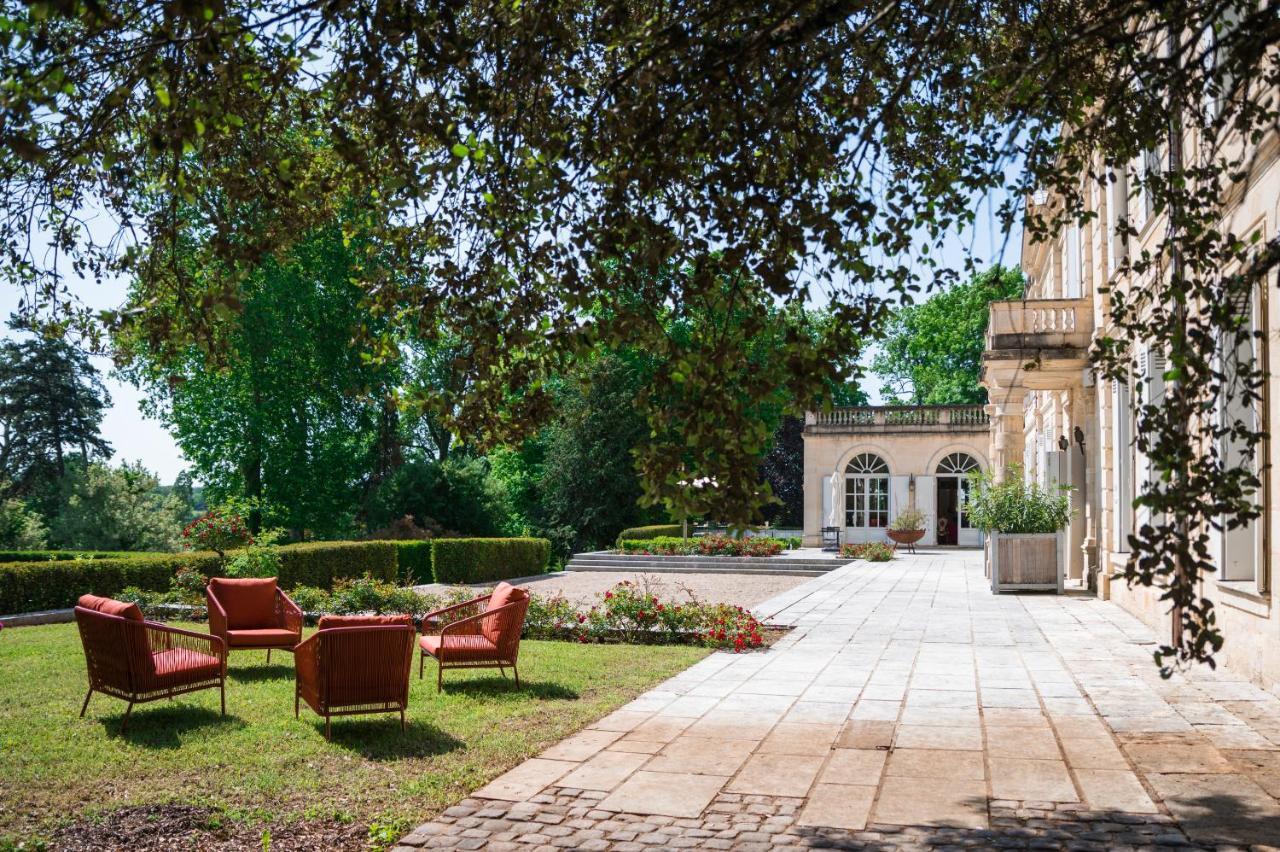 Château de Lussac Lussac (Gironde) Exterior foto