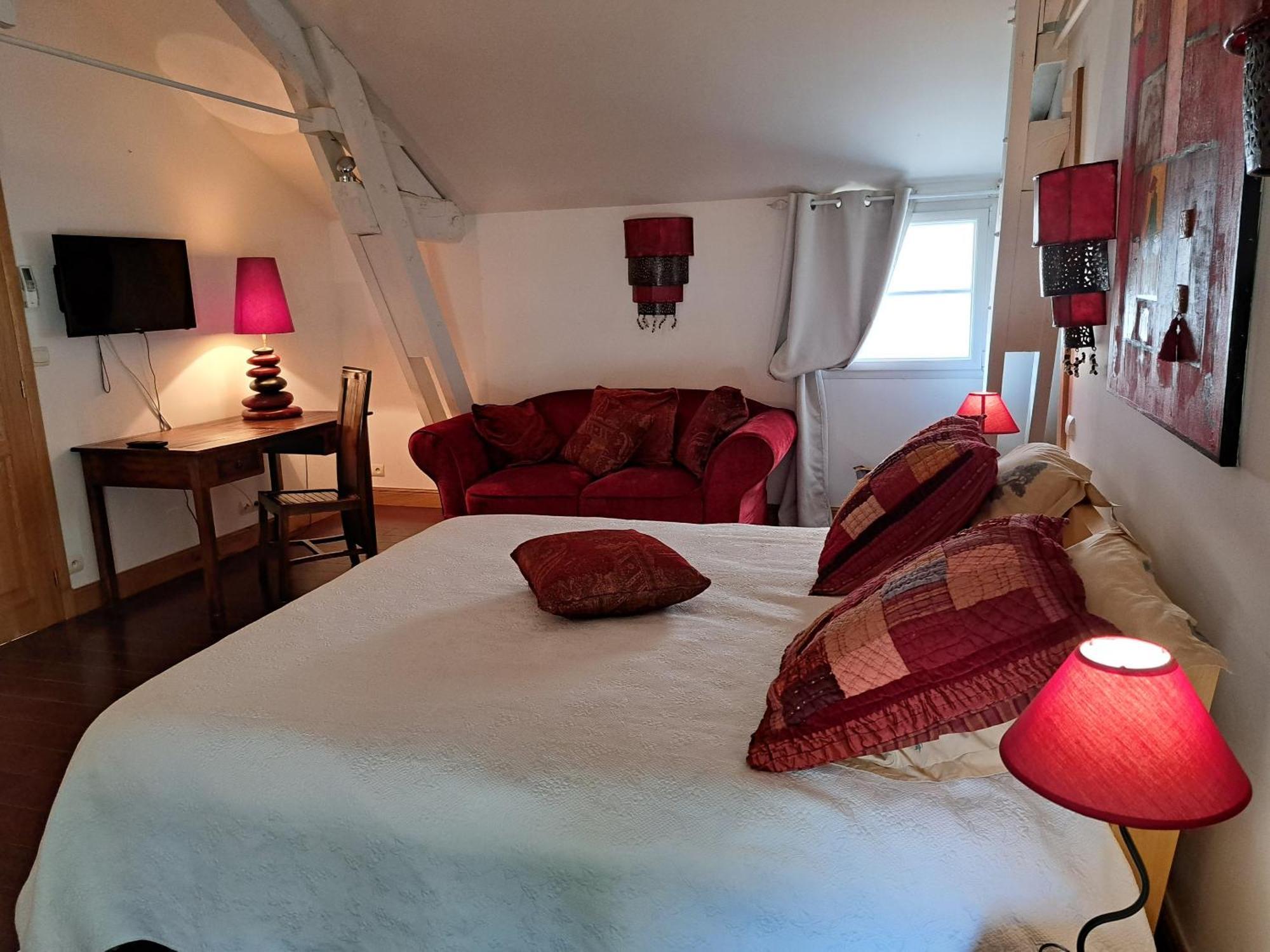 Château de Lussac Lussac (Gironde) Quarto foto