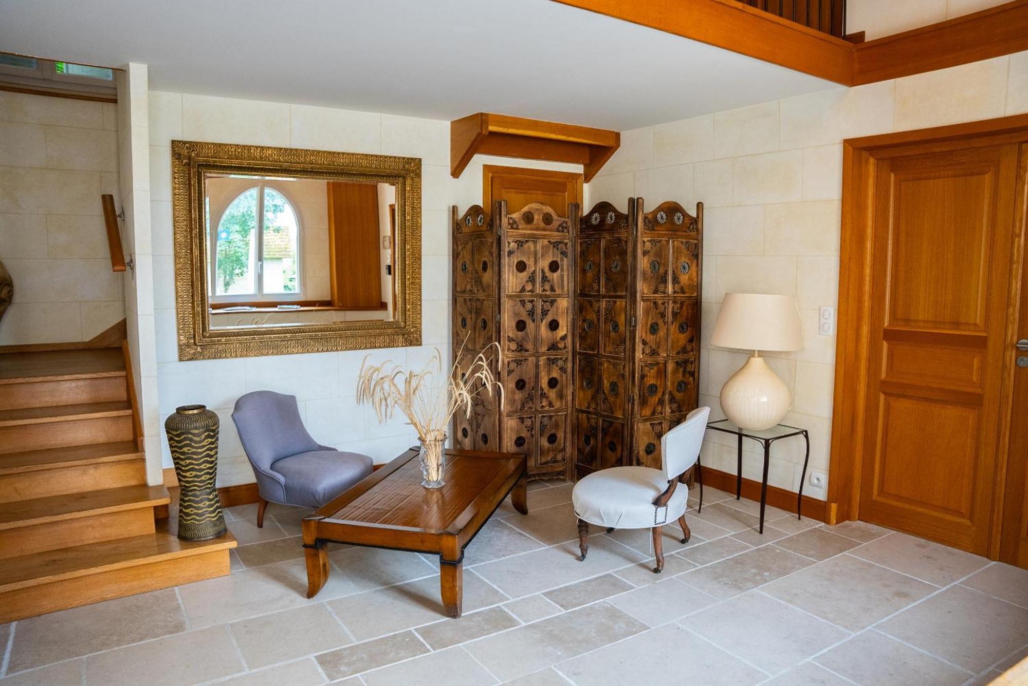Château de Lussac Lussac (Gironde) Quarto foto